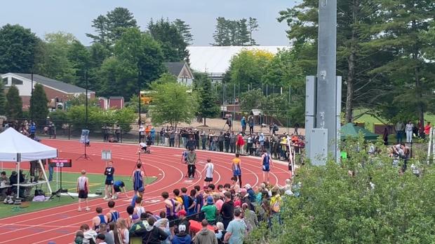 High School Boy's 4x400m Relay Heat 2
