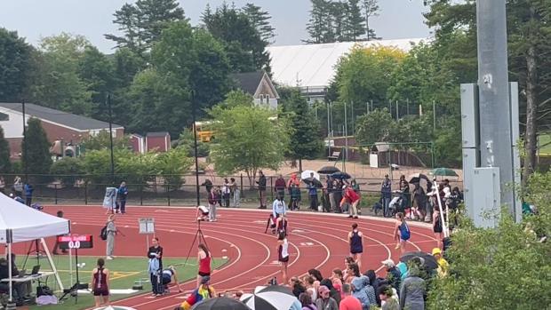 High School Girl's 4x400m Relay Heat 2
