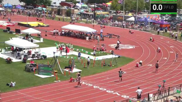Division 4 Boys 4x200 Relay Finals Section 1