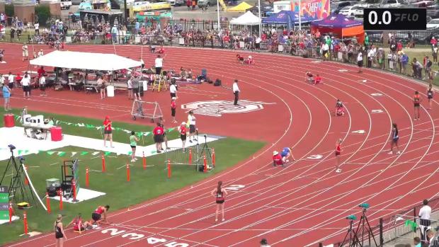Division 2 Girls 4x200 Relay Prelims Heat 2