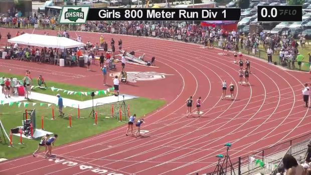 Division 1 Girls 800 Finals Section 1