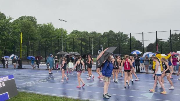 Girls' 4x800m Relay Championship, Heat 2