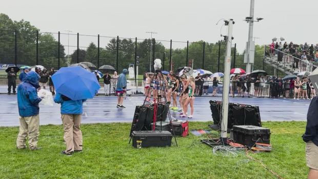 Girls' 4x800m Relay Championship, Heat 3