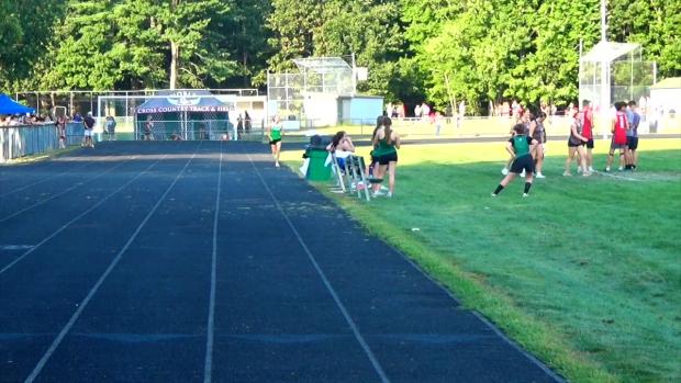 BE RELAYS GIRLS RACE 4