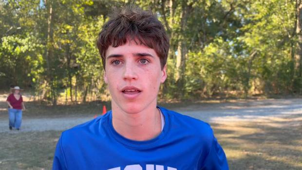 Jesuit’s David Quintana asked to run and takes the win at Pete Boudreaux ‘59